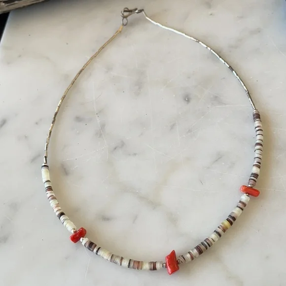Vintage 70’s Liquid Silver Red Coral Nuggets and Olive Heishi Choker Nec… - Picture 8 of 9